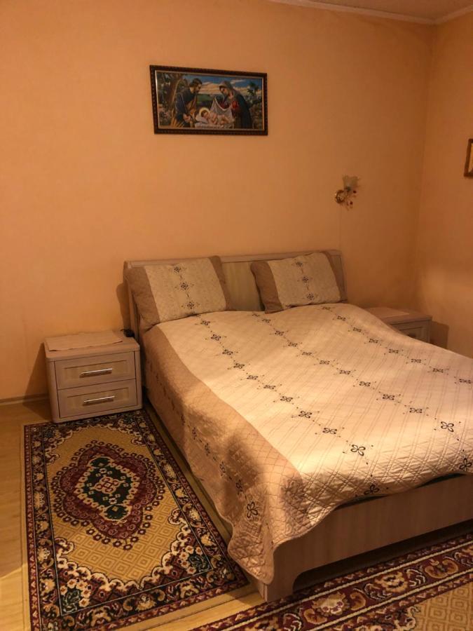 Біля Комори Pilipets Exteriér fotografie