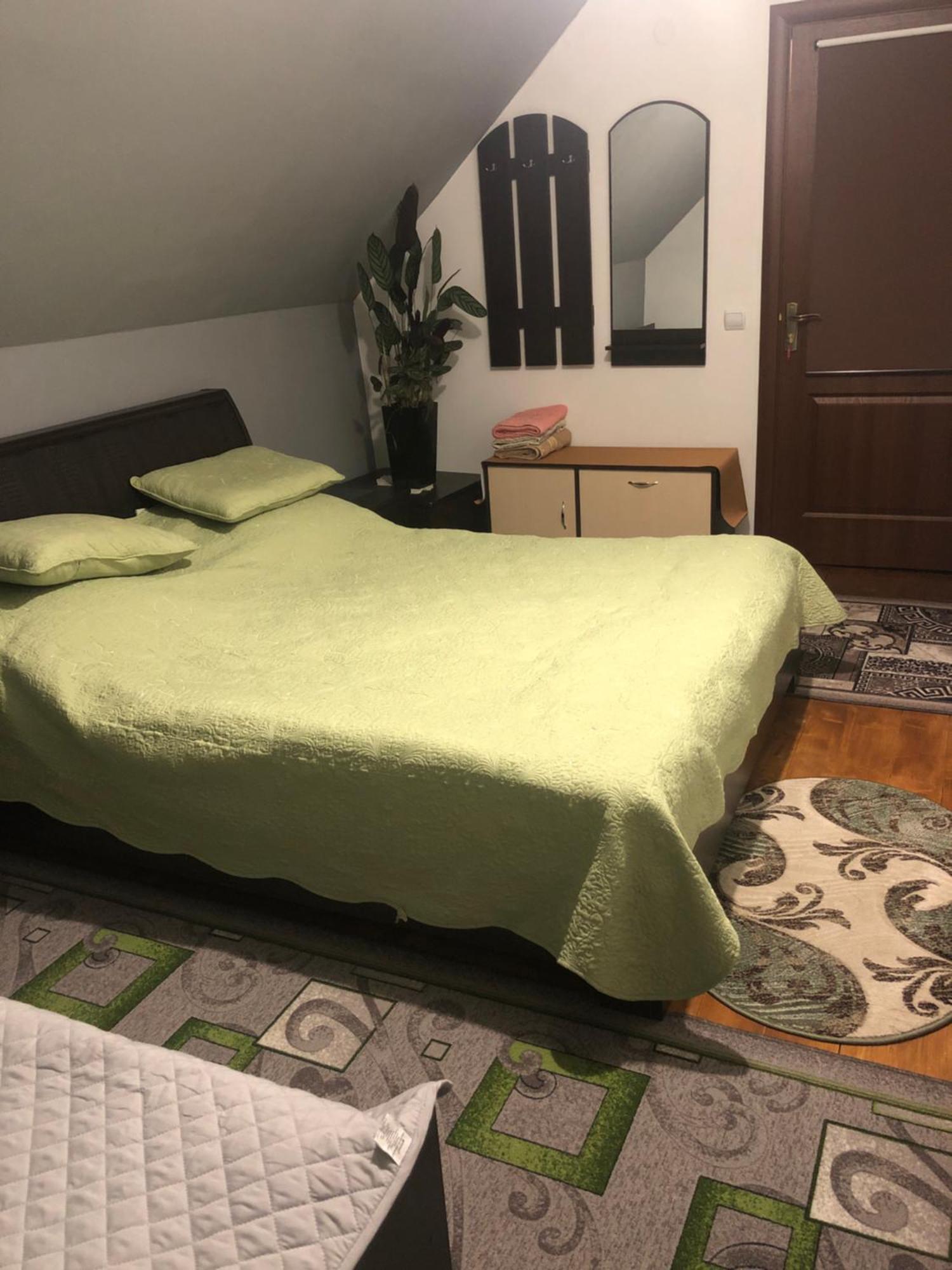 Біля Комори Pilipets Exteriér fotografie